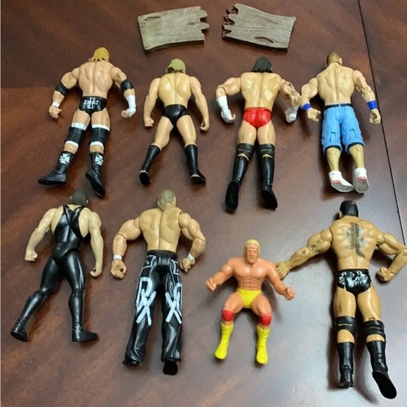 8 WWE Wrestlers Action Figures Mostly Jakks Early 2000's - Picture 5 of 5